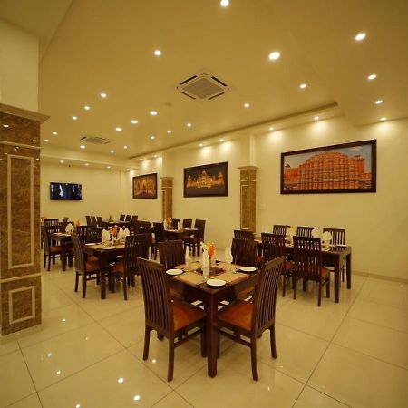 The Amer Valley Hotel Jaipur Exterior foto